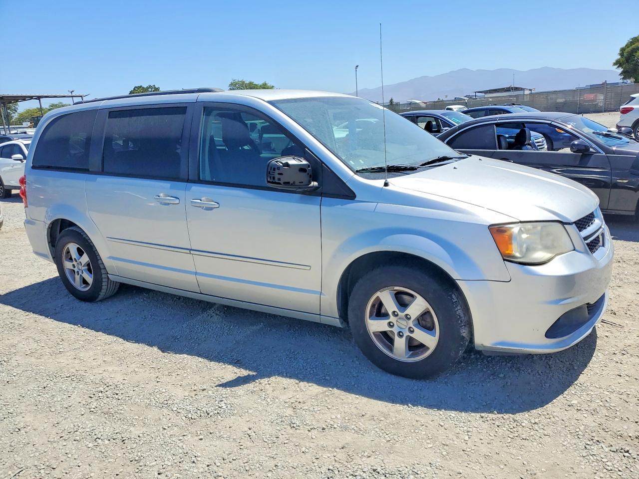 2012 DODGE CARAVAN