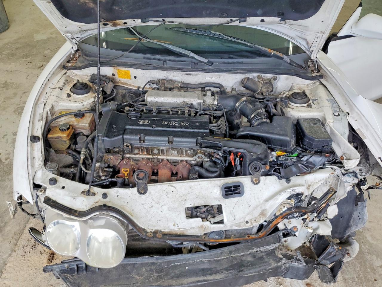 2001 HYUNDAI TIBURON