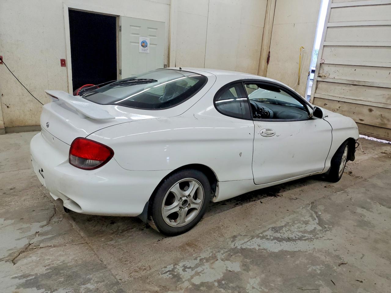 2001 HYUNDAI TIBURON