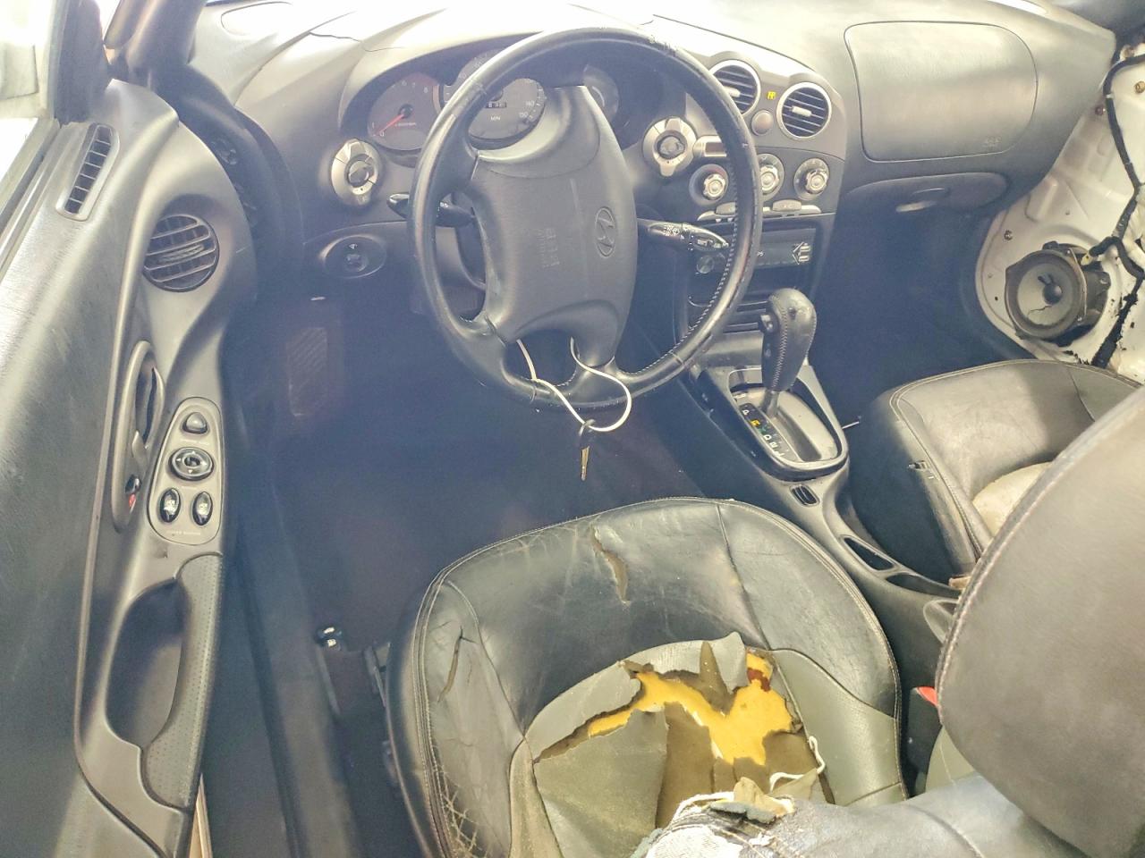 2001 HYUNDAI TIBURON