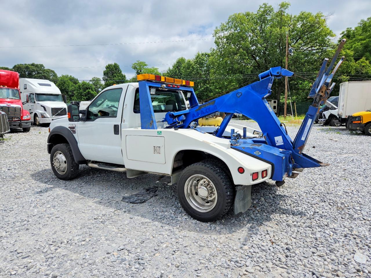 2008 FORD F550