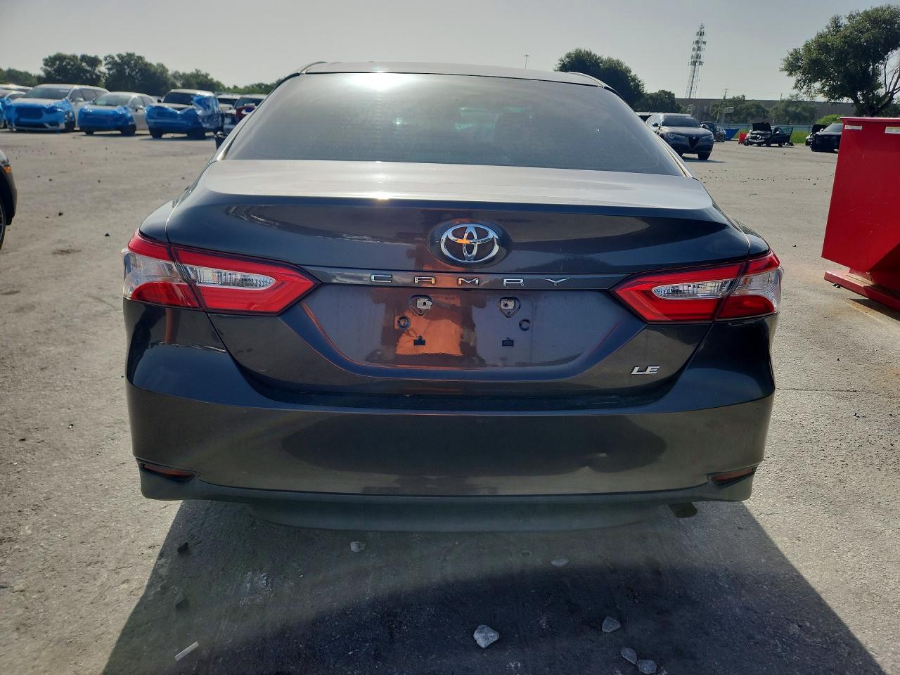 2018 TOYOTA CAMRY