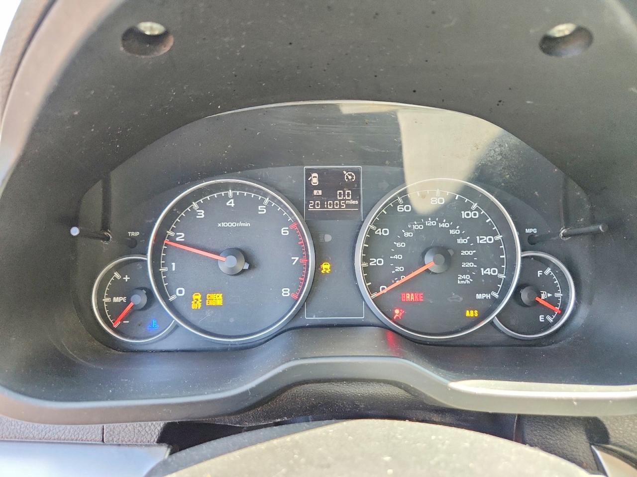 2013 SUBARU LEGACY
