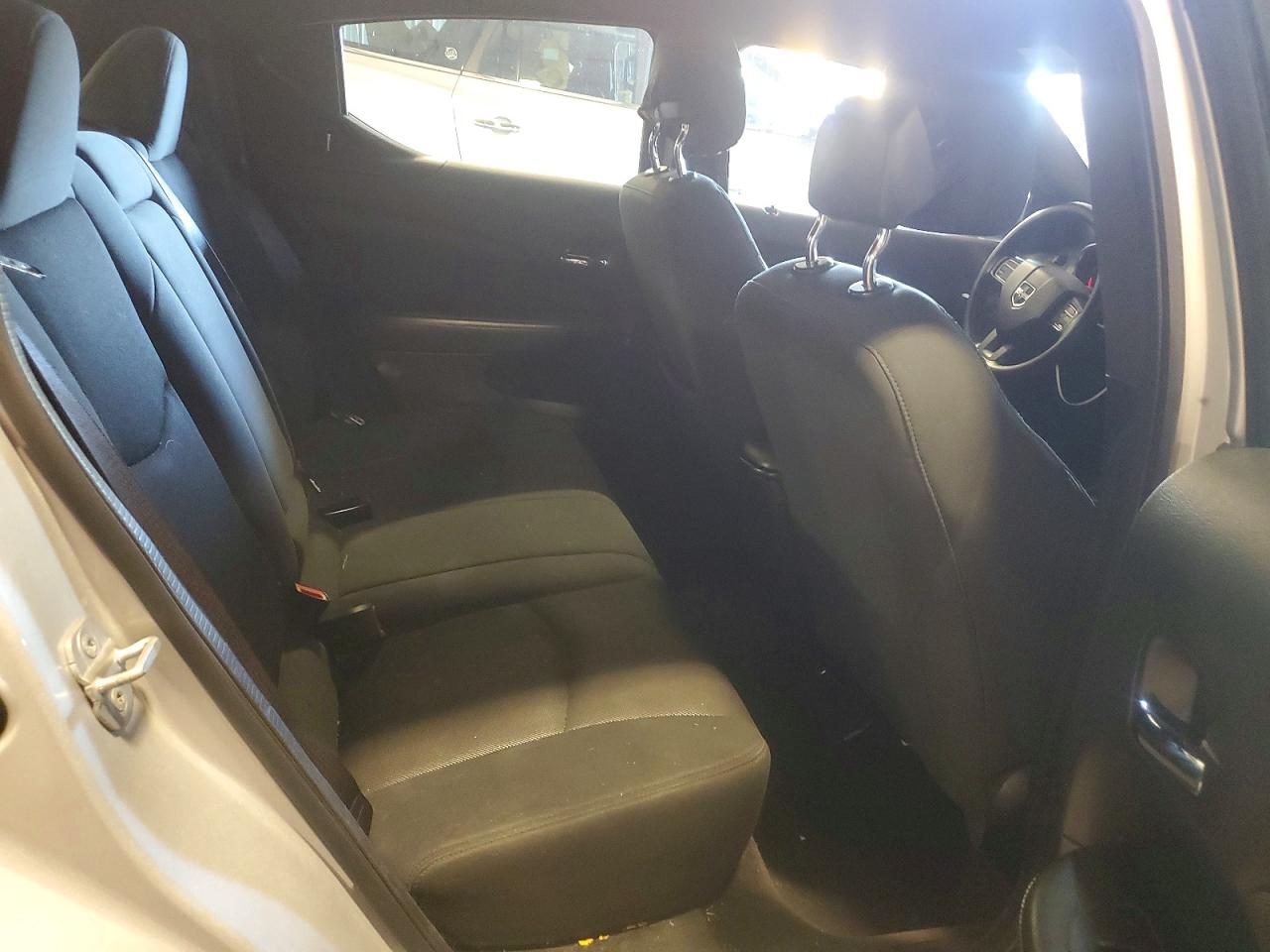 2012 DODGE AVENGER