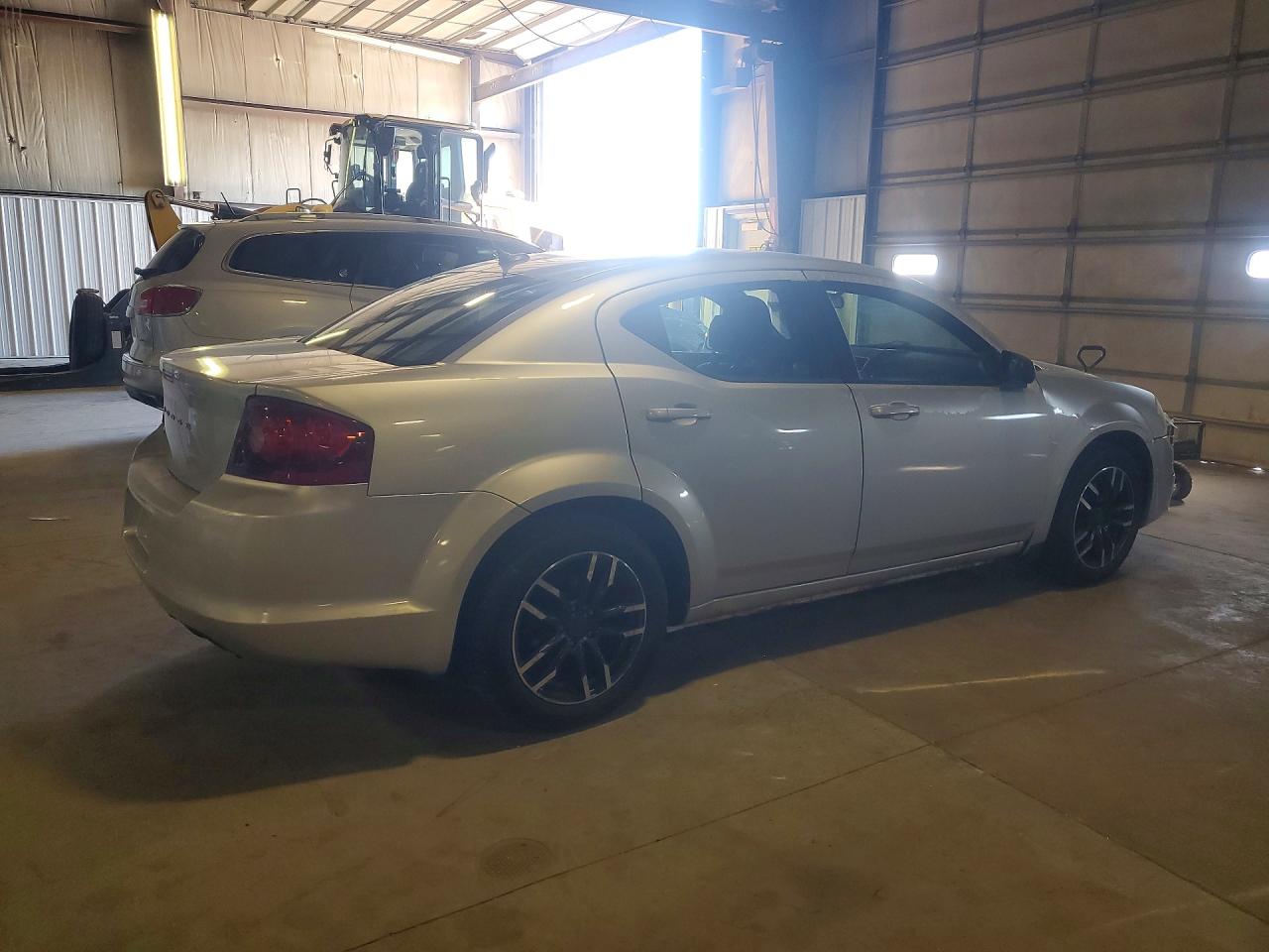 2012 DODGE AVENGER