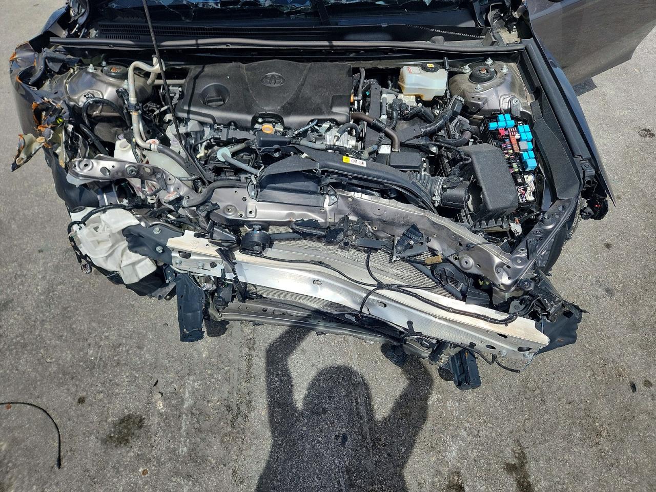 2022 TOYOTA CAMRY