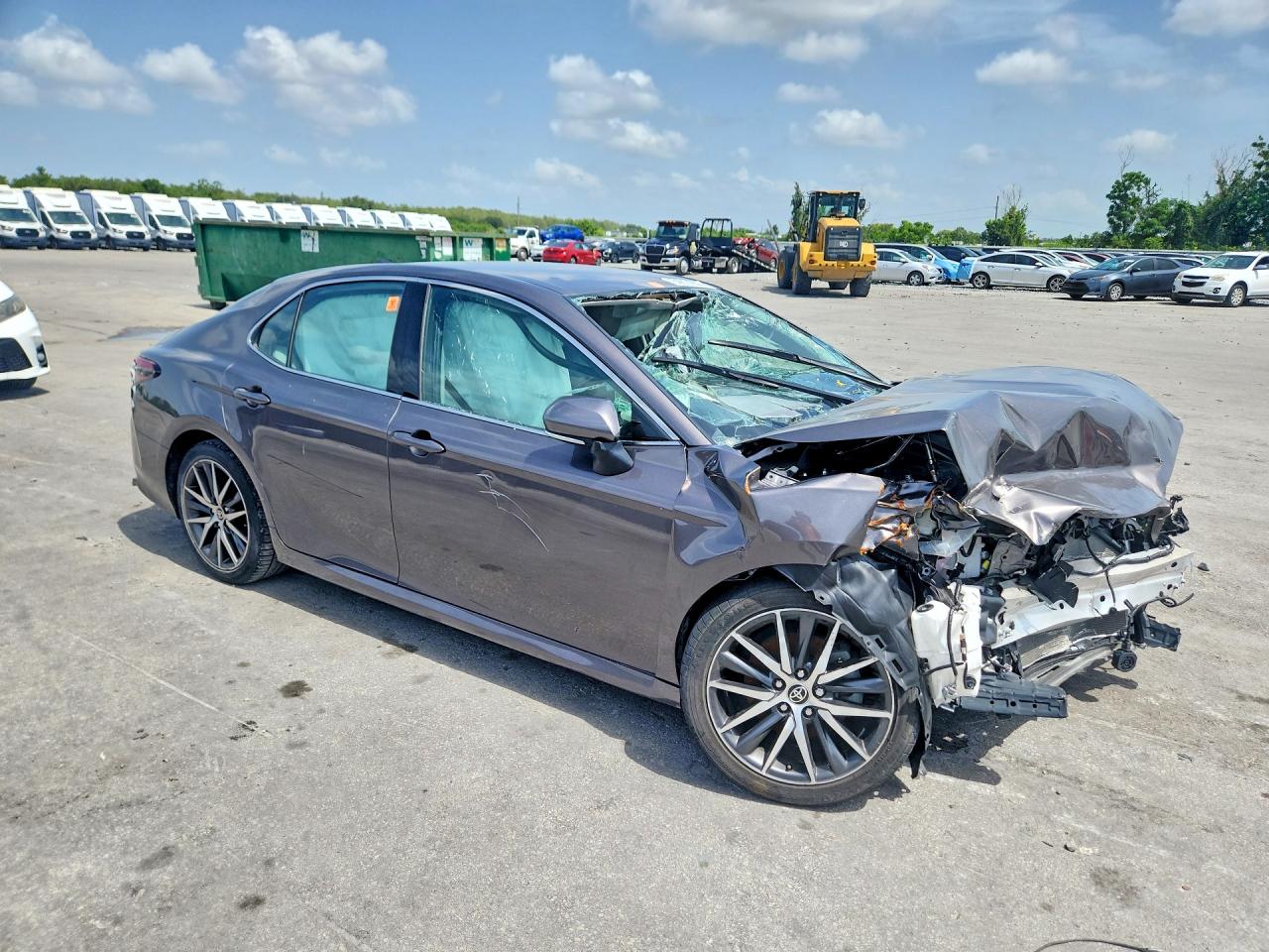 2022 TOYOTA CAMRY