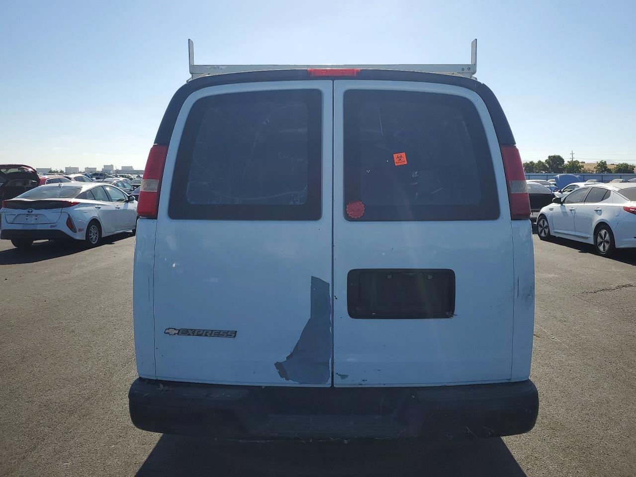 2009 CHEVROLET EXPRESS