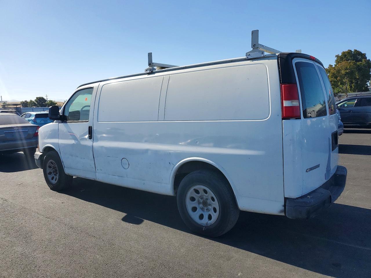 2009 CHEVROLET EXPRESS