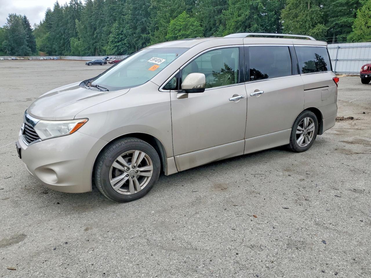 2011 NISSAN QUEST