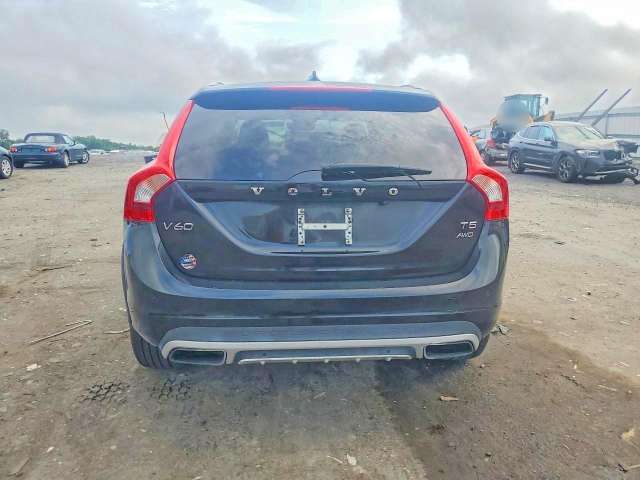 2016 VOLVO V60