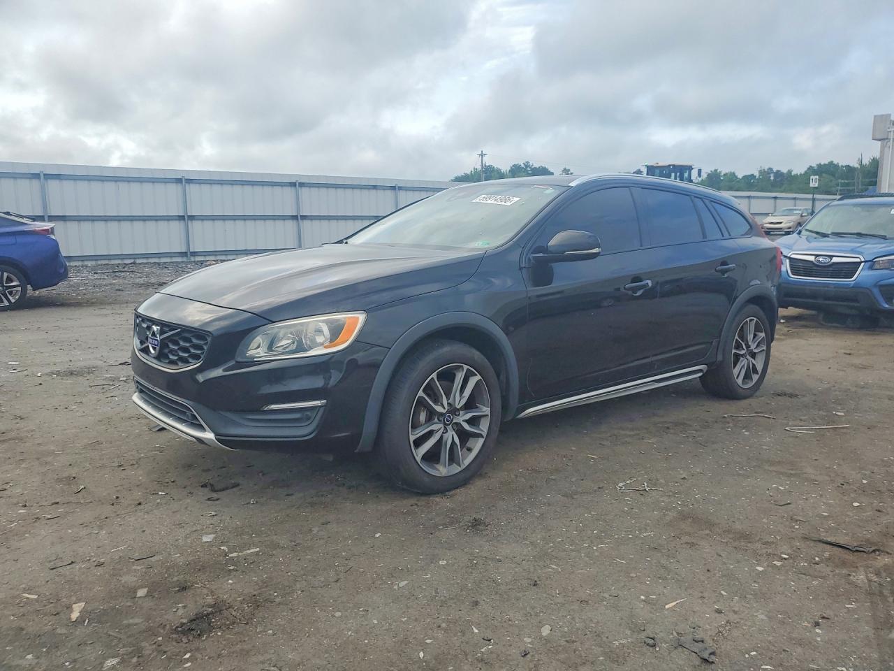 2016 VOLVO V60