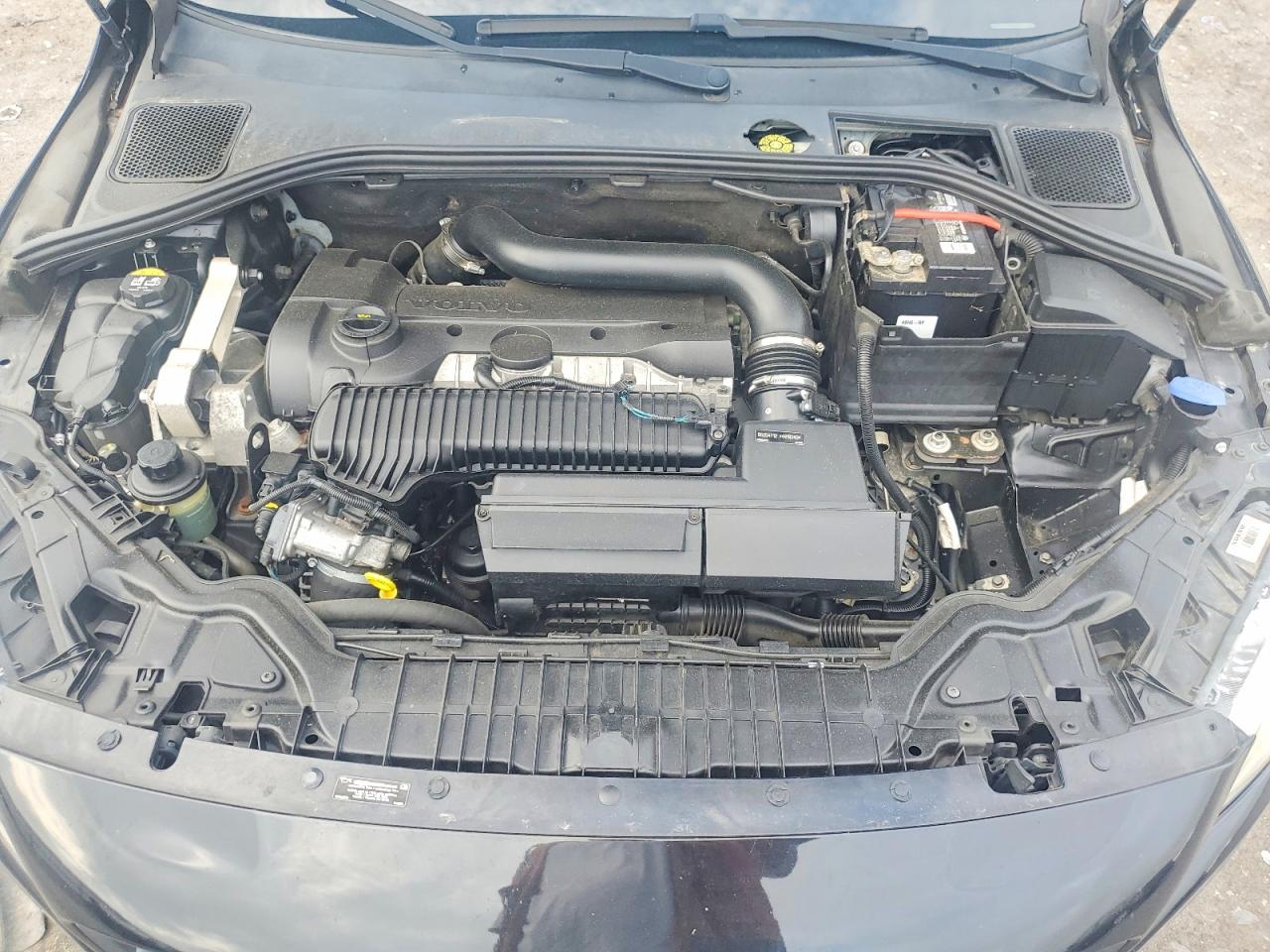 2016 VOLVO V60