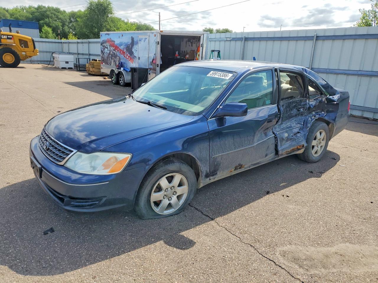 2003 TOYOTA AVALON