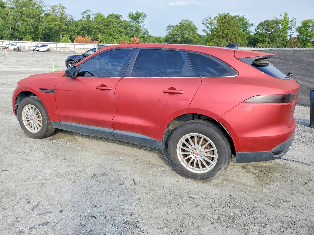 2019 JAGUAR F-PACE