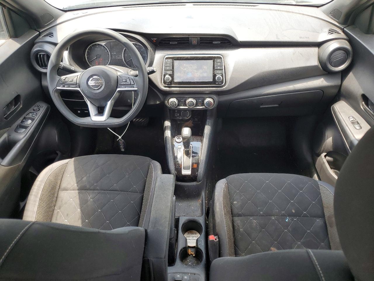 2019 NISSAN KICKS