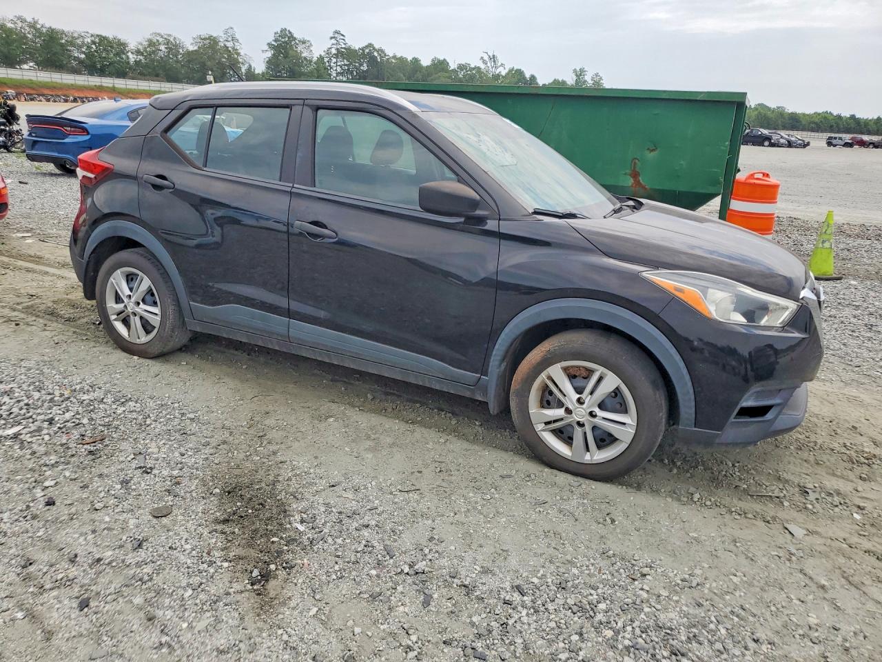2019 NISSAN KICKS
