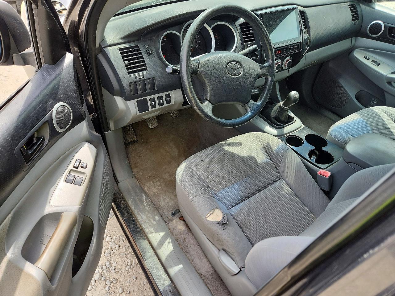 2010 TOYOTA TACOMA