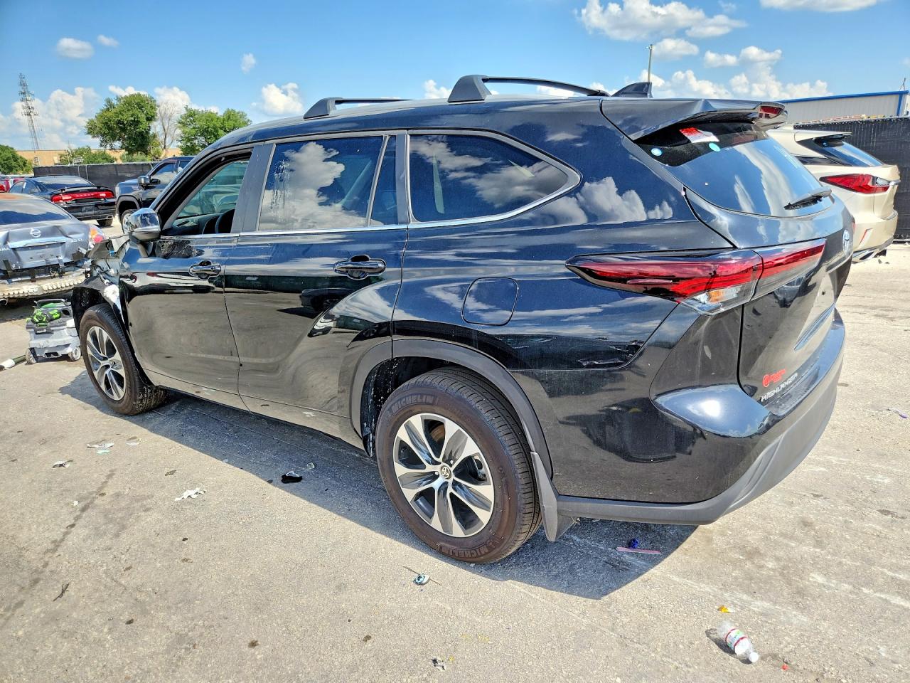 2025 TOYOTA HIGHLANDER