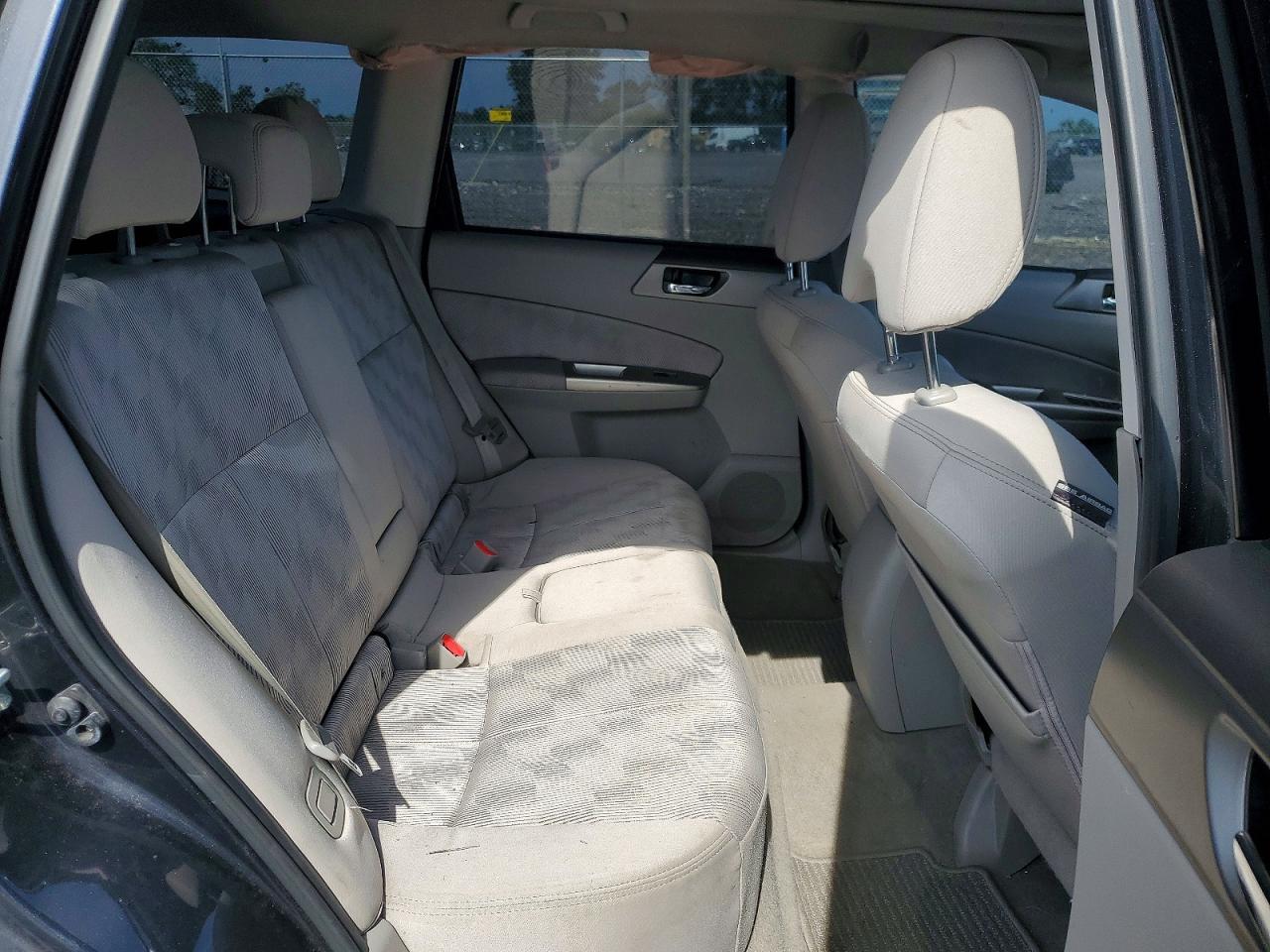 2010 SUBARU FORESTER