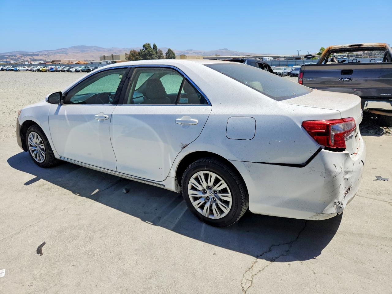 2012 TOYOTA CAMRY