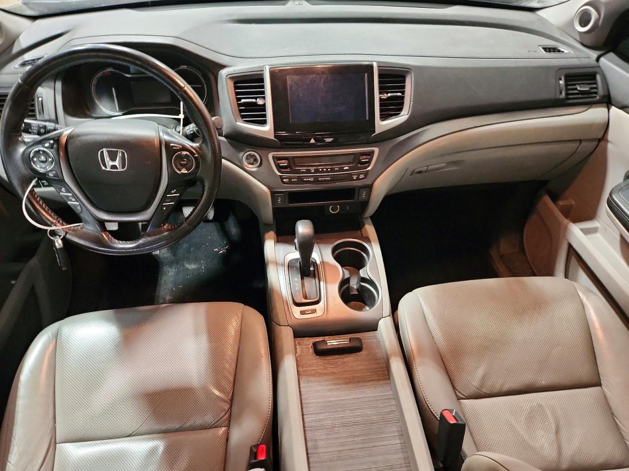 2017 HONDA RIDGELINE