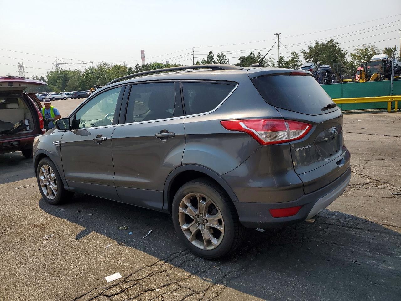 2016 FORD ESCAPE