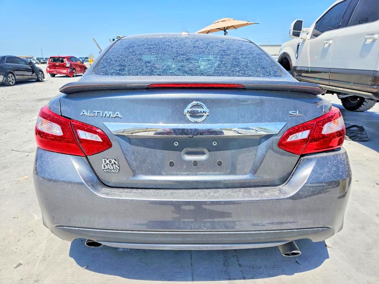 2017 NISSAN ALTIMA