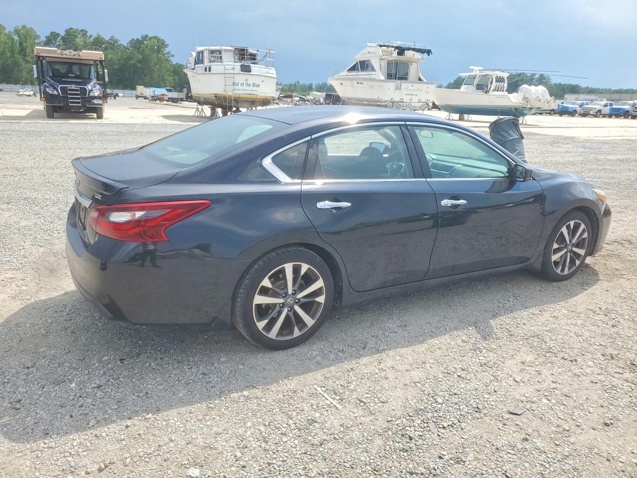 2017 NISSAN ALTIMA