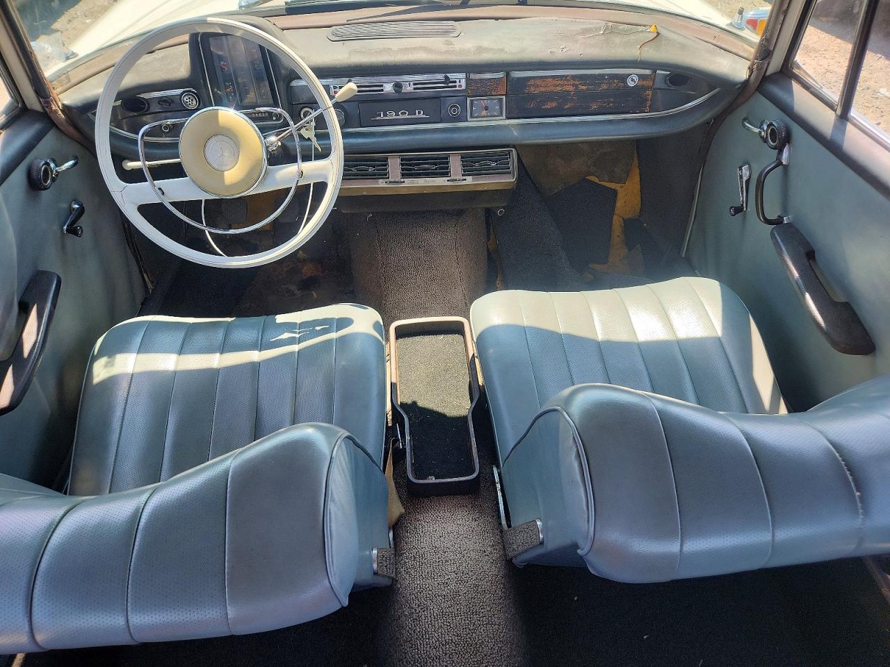 1964 MERCEDES-BENZ 190-CLASS