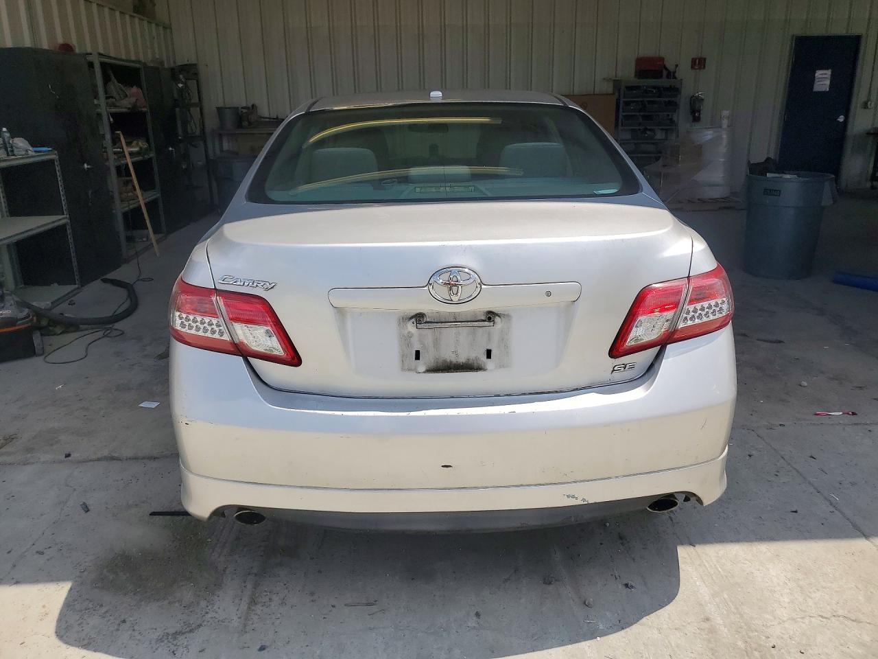 2011 TOYOTA CAMRY