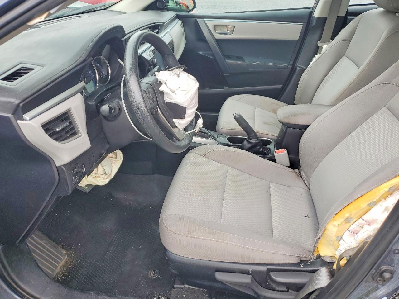 2016 TOYOTA COROLLA