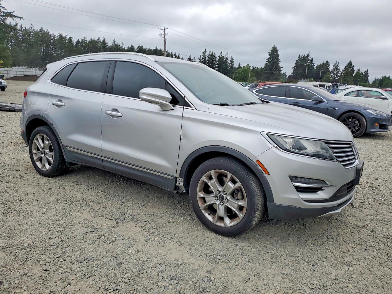 2016 LINCOLN MKC