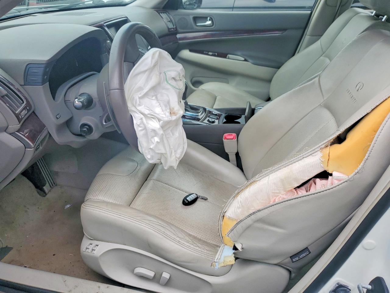 2010 INFINITI G37