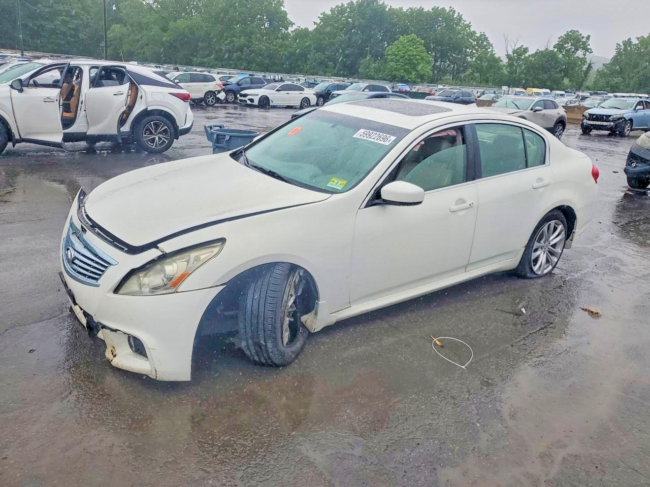 2010 INFINITI G37