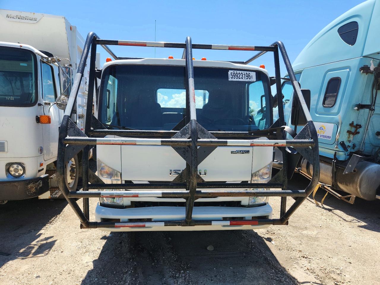 2016 ISUZU NPR