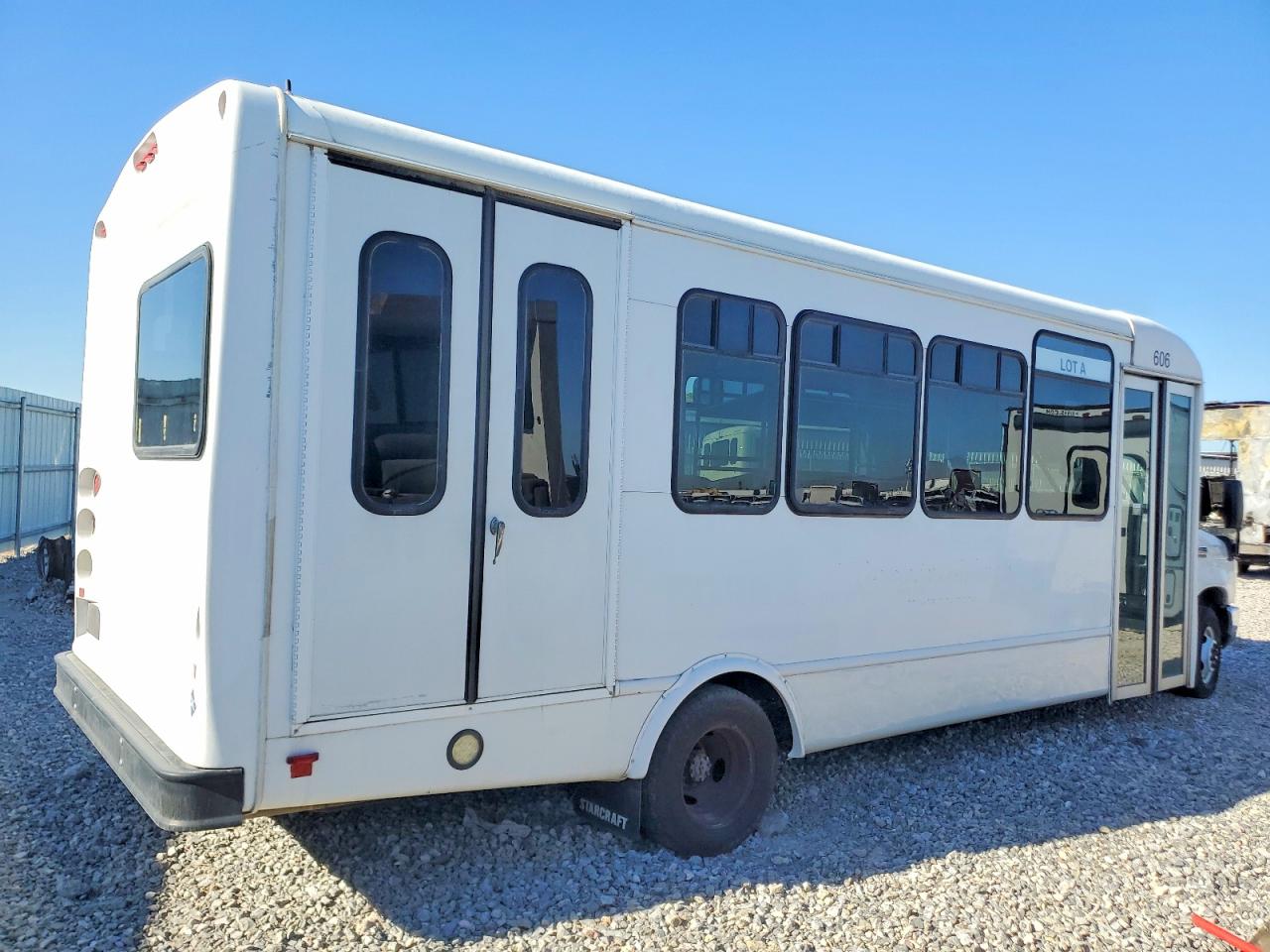 2016 FORD ECONOLINE