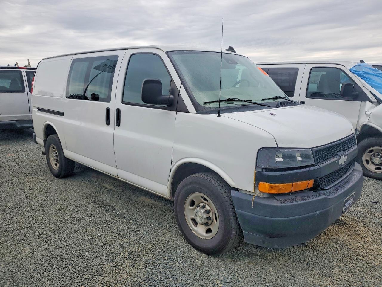 2021 CHEVROLET EXPRESS