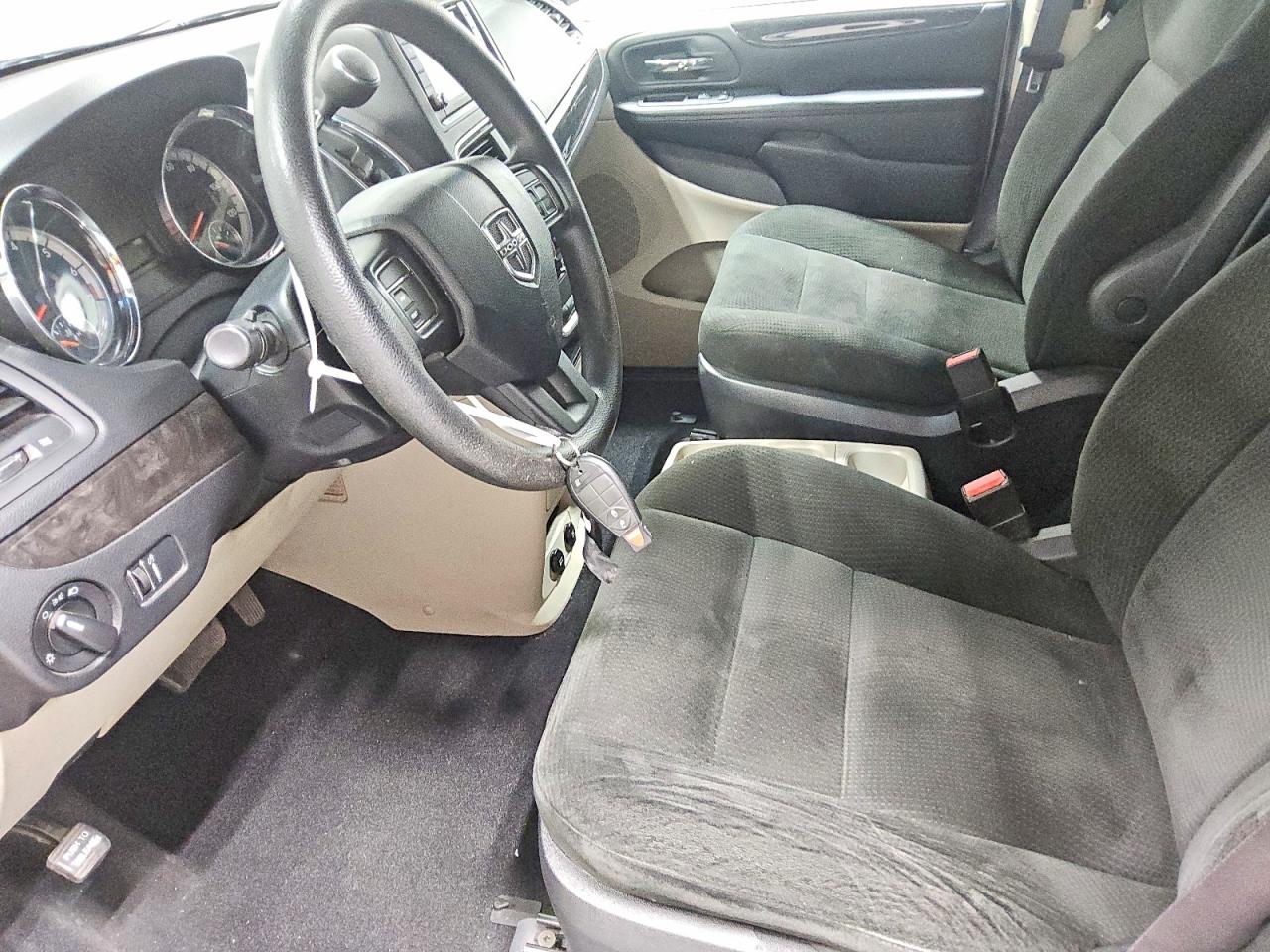 2016 DODGE CARAVAN