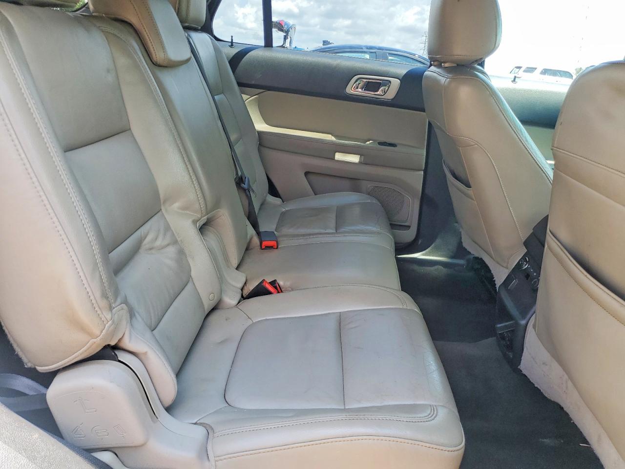2011 FORD EXPLORER