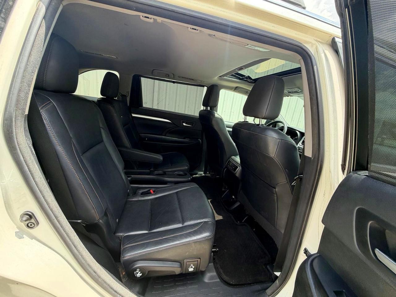 2014 TOYOTA HIGHLANDER