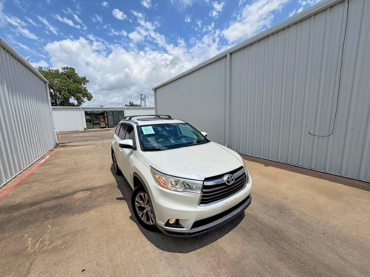2014 TOYOTA HIGHLANDER