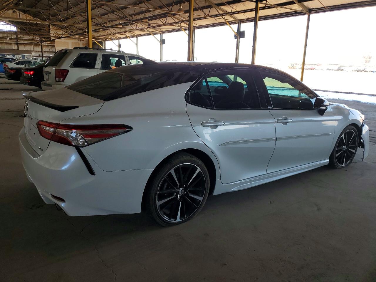 2020 TOYOTA CAMRY
