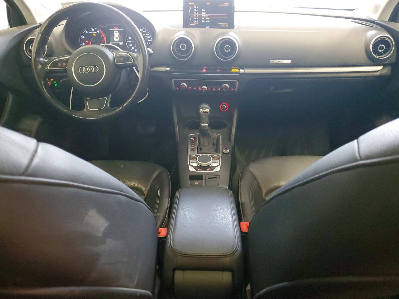 2015 AUDI A3
