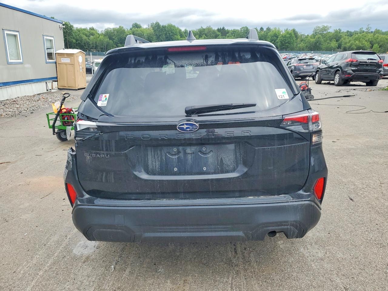 2025 SUBARU FORESTER