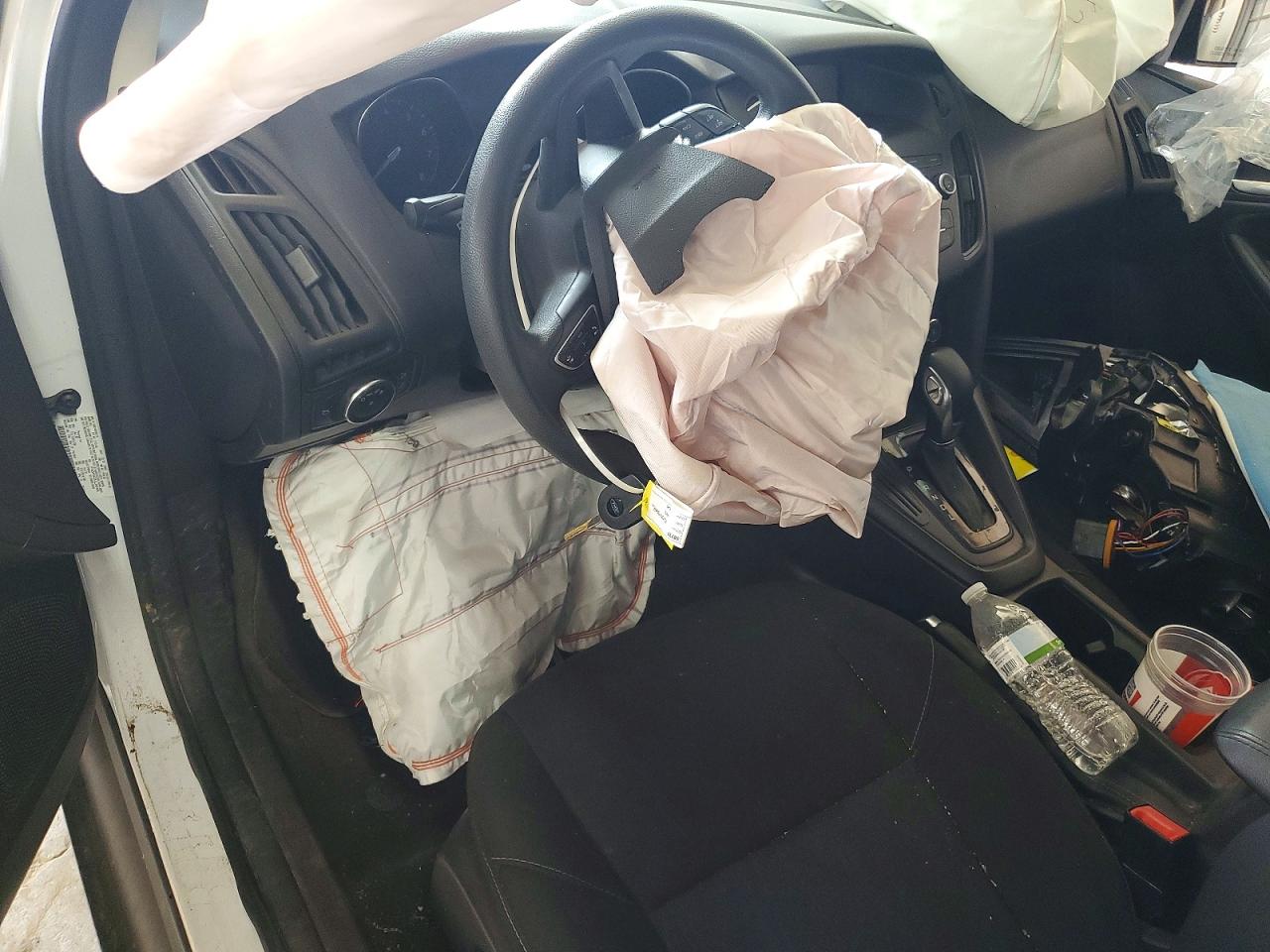 2018 FORD FOCUS
