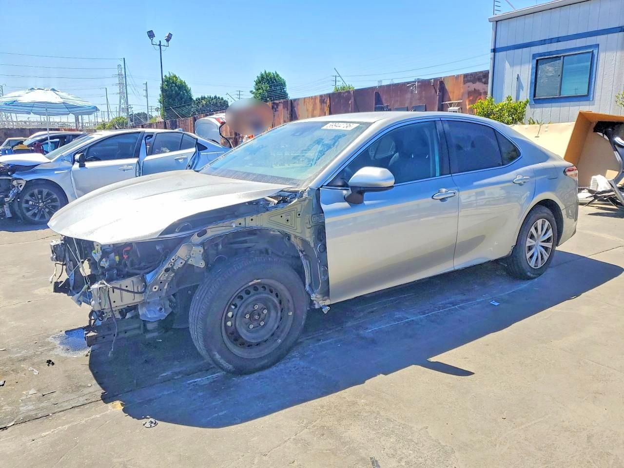 2020 TOYOTA CAMRY