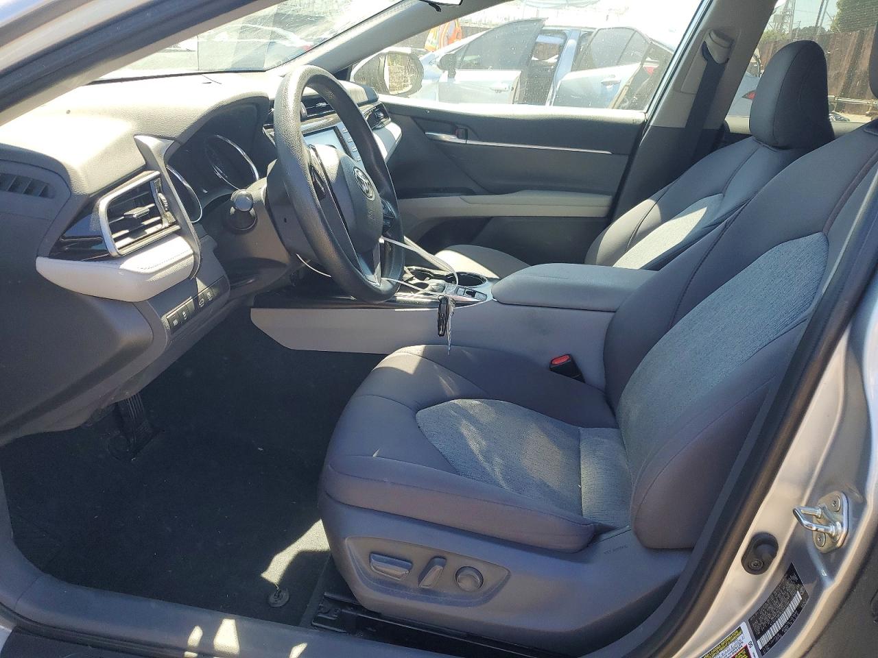 2020 TOYOTA CAMRY