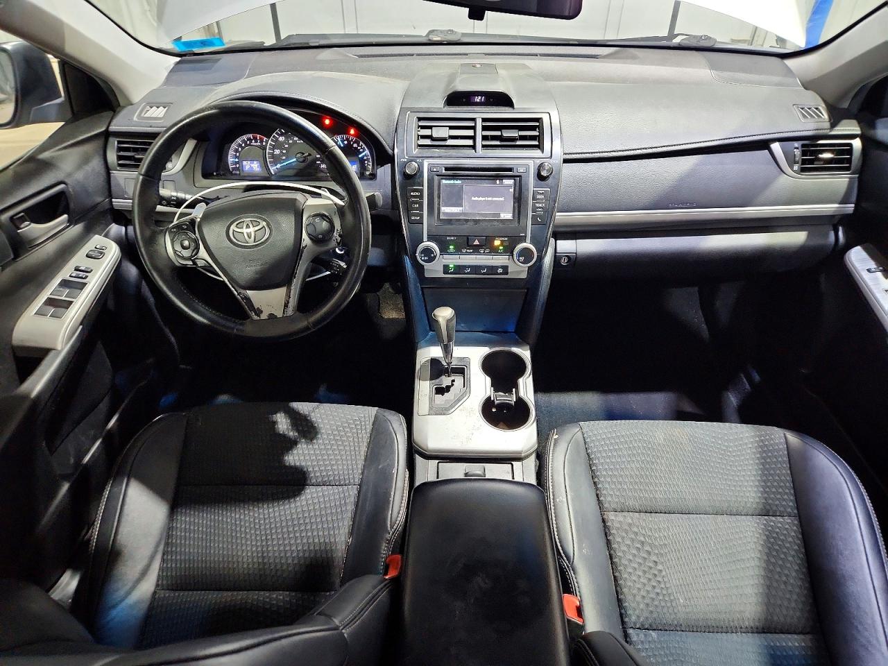2014 TOYOTA CAMRY