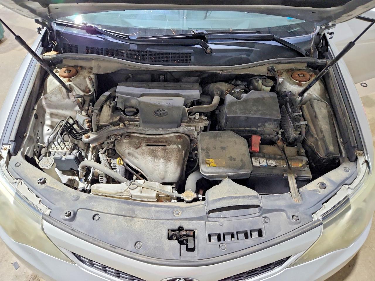 2014 TOYOTA CAMRY